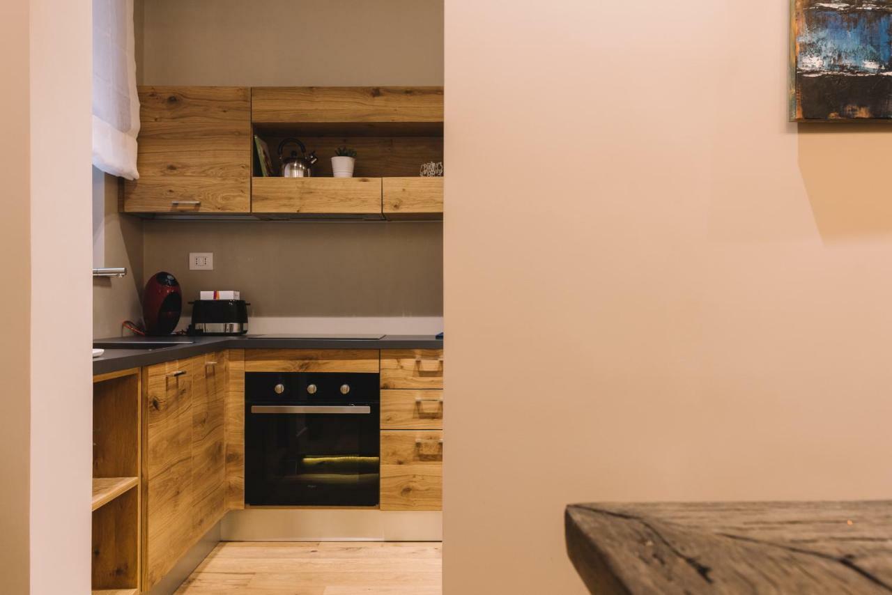 Four Elements Apartments Катания Екстериор снимка
