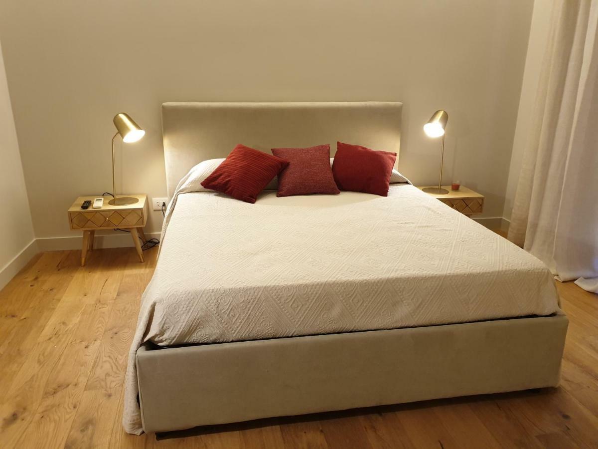 Four Elements Apartments Катания Екстериор снимка
