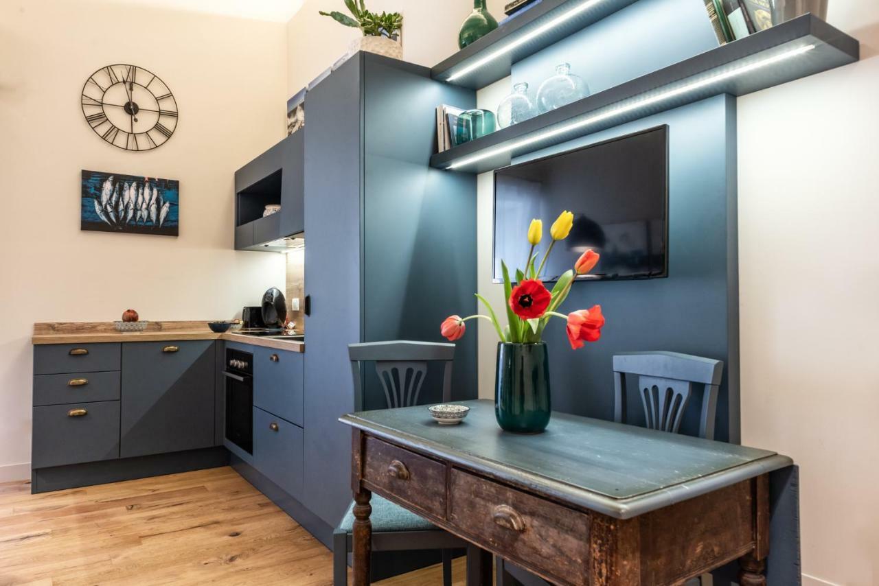 Four Elements Apartments Катания Екстериор снимка